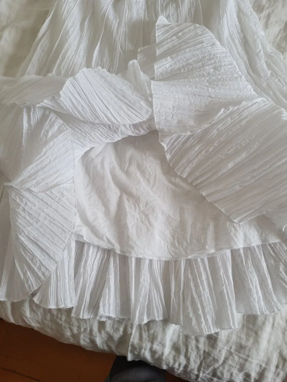 GUESS White Lightweight spring summer Skirt Midi - Picture 7 of 13